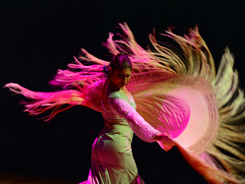 Ceremonia de apertura with Lakshmi Basile  “la Chimi” - Luna Flamenca Dance Company - Ensemble Español Spanish Dance Theater