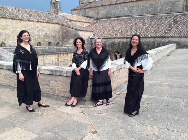 Cantaderas. As festas do anno