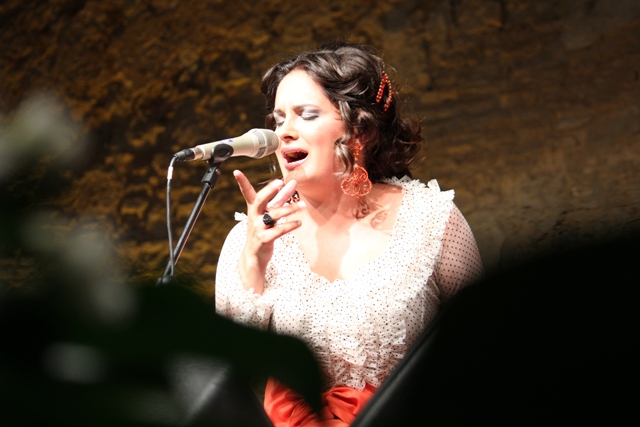 Jueves Flamenco con María Mezcle y Adriano Lozano