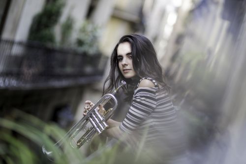 Andrea Motis Quintet & Scott Hamilton: Do outro lado do azul