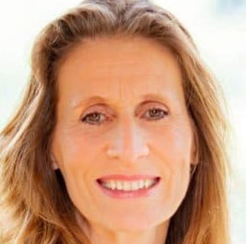 Tras las huellas de los contrabandistas: Mi vida en las montañas vascas