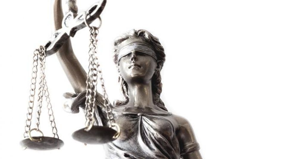 Justicia y democracia en España