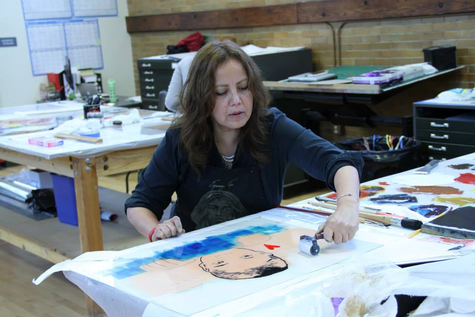 Maga lunar, obras de Esperanza Gama