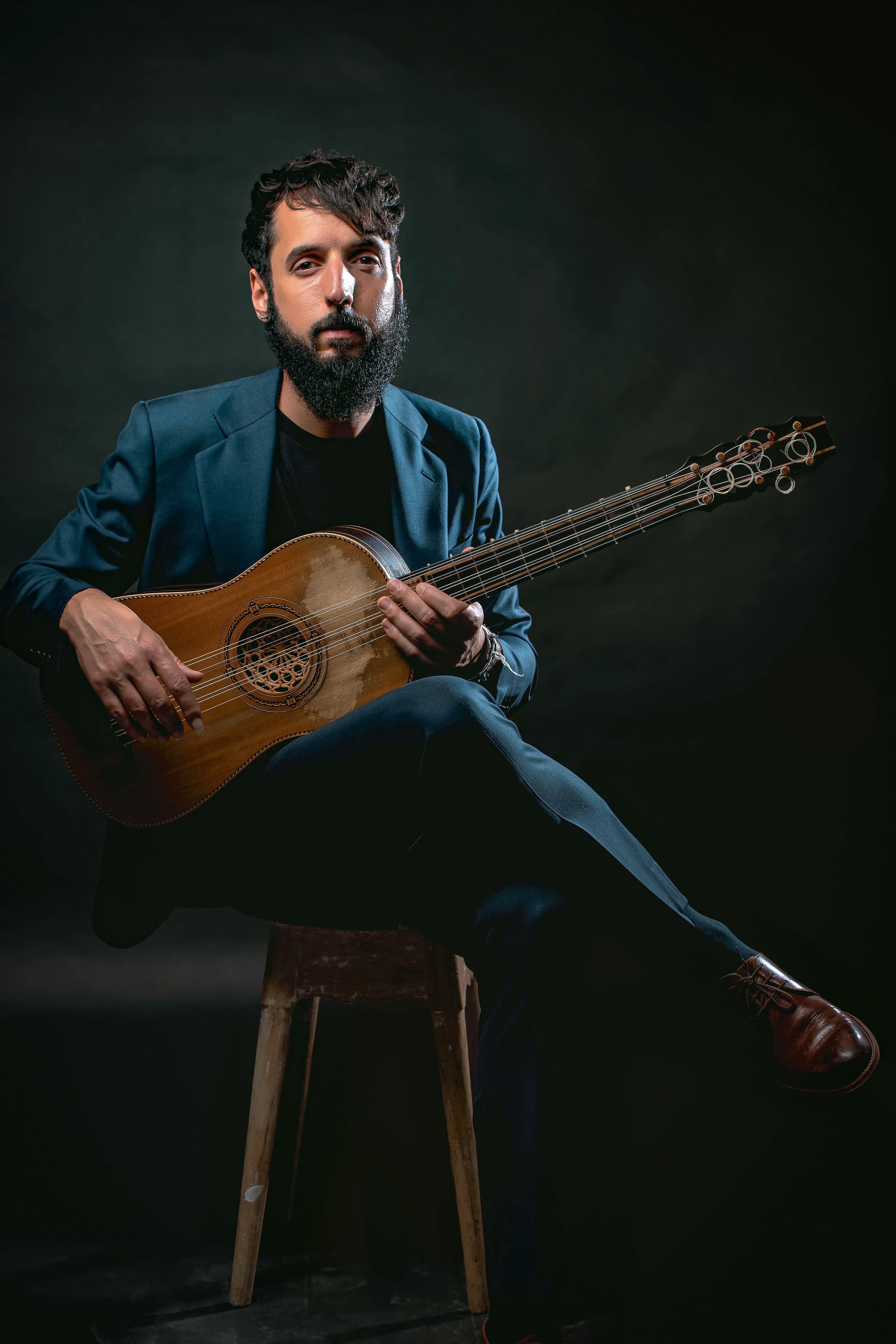 Pablo Zapico, baroque guitar