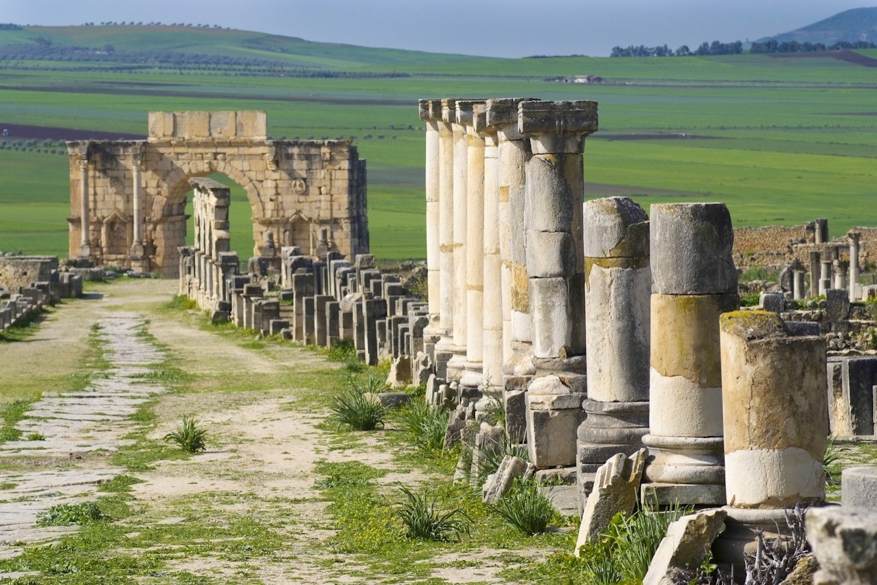 Patrimonio romano en España y Marruecos: El legado en Hispania y el norte de África: ¿Asimilación o resistencia?