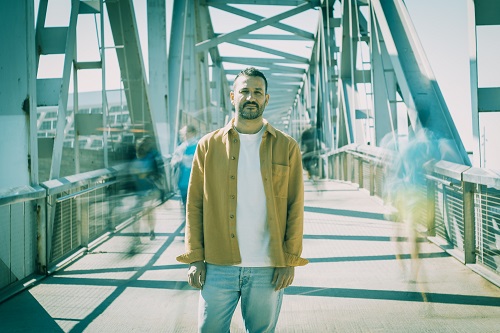 Hugo Arán presenta su nuevo álbum Ar