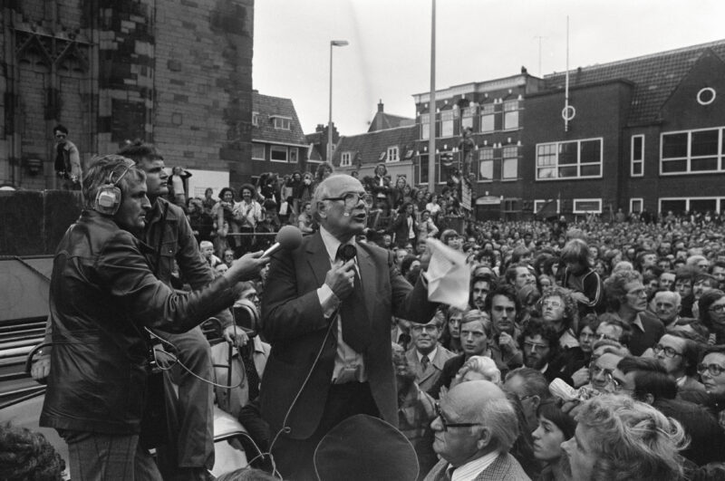 "Hoeders van onze broeders in Spanje" - Nederland en Spanje van dictatuur naar democratie (1936-1977)