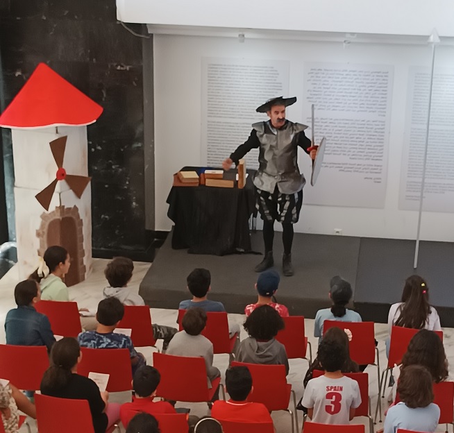 Don Quichotte et les moulins à vent géants
