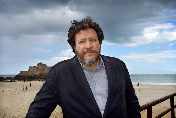 Encuentro con Santiago Gamboa: La ciudad de una juventud