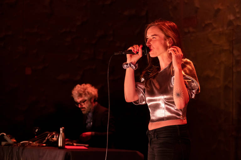 Vers vuur. Violeta Gil