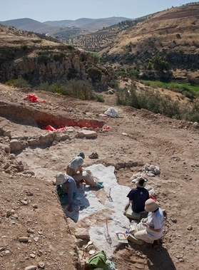 Las primeras casas neolíticas en el yacimiento de Kharaysin
