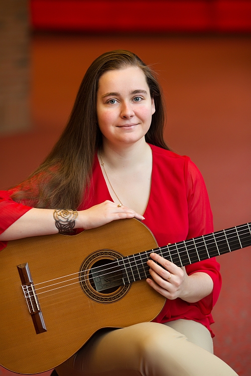 XIX Virtuosen der Gitarre: Elena Fomenko