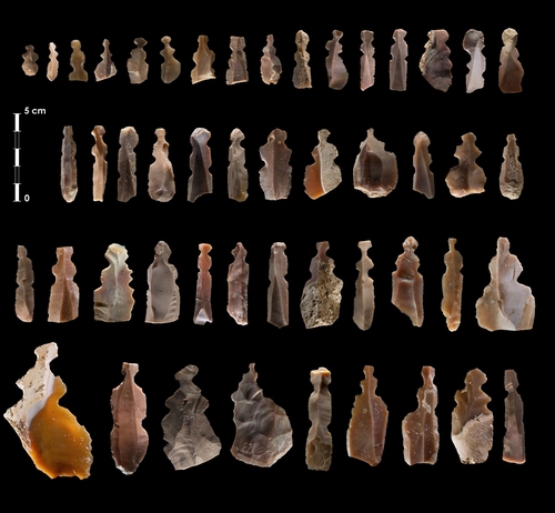 Las figuritas y ornamentos neolíticos de Kharaysin