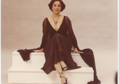 Come raggio di sol! Gli abiti da concerto  di Teresa Berganza 