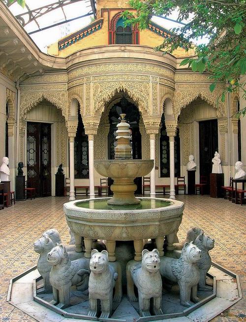 Alhambras. Arquitectura neoárabe en Latinoamérica