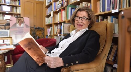 Caja de las Letras: legado de Dionisia García
