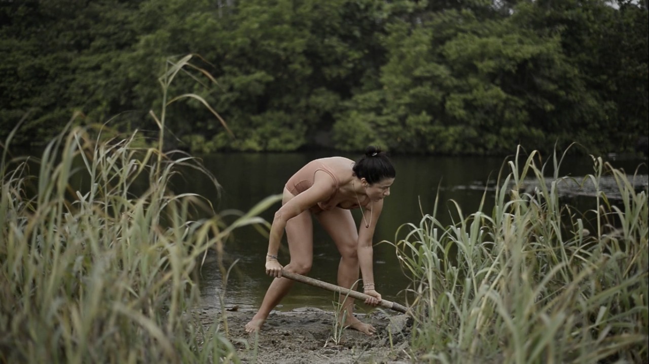 Śmierć Szamanki (La muerte de la Chamana; Amazonia 2040)