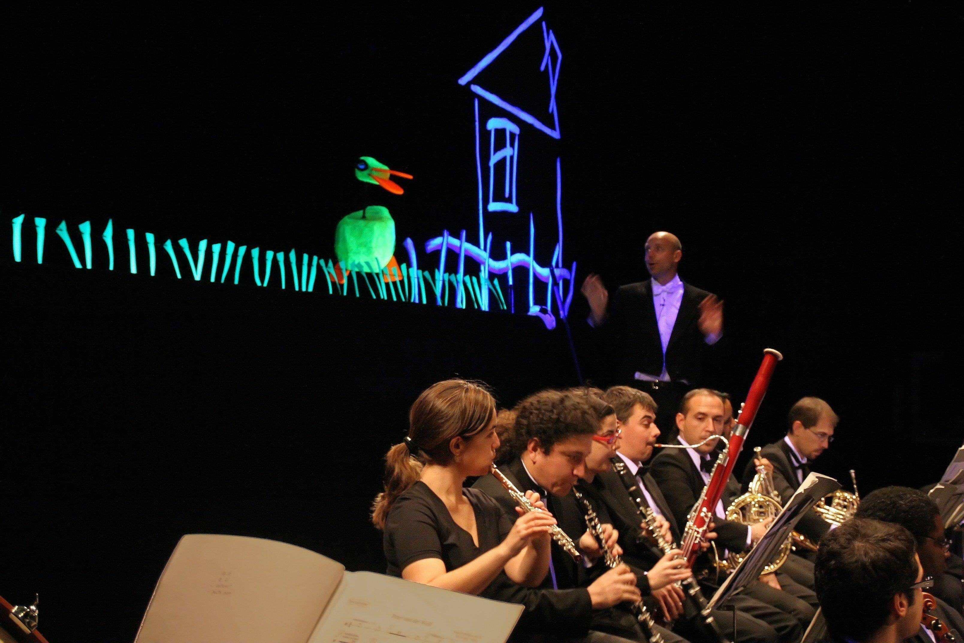 Pedro y el lobo, de la Cía. Etcétera en el Festival de Títeres de Tesalónica