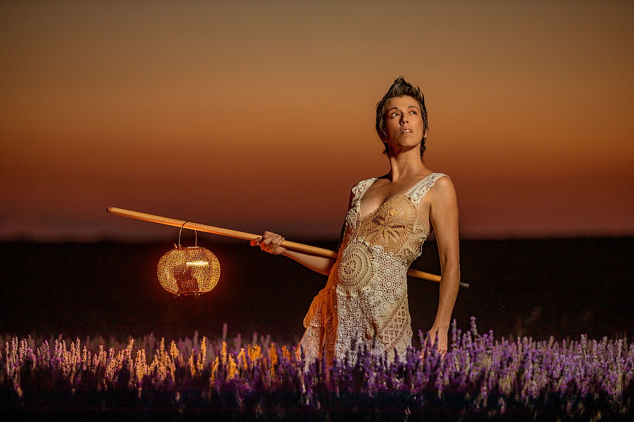 Karmento, «Alma, tierra y libertad»