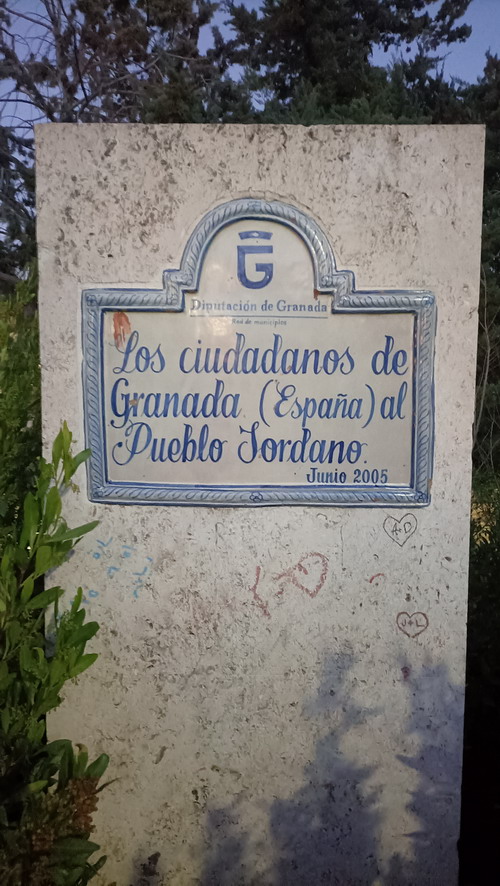 Cartografías urbanas. Un paseo a través de la encrucijada de alfabetos en Amán