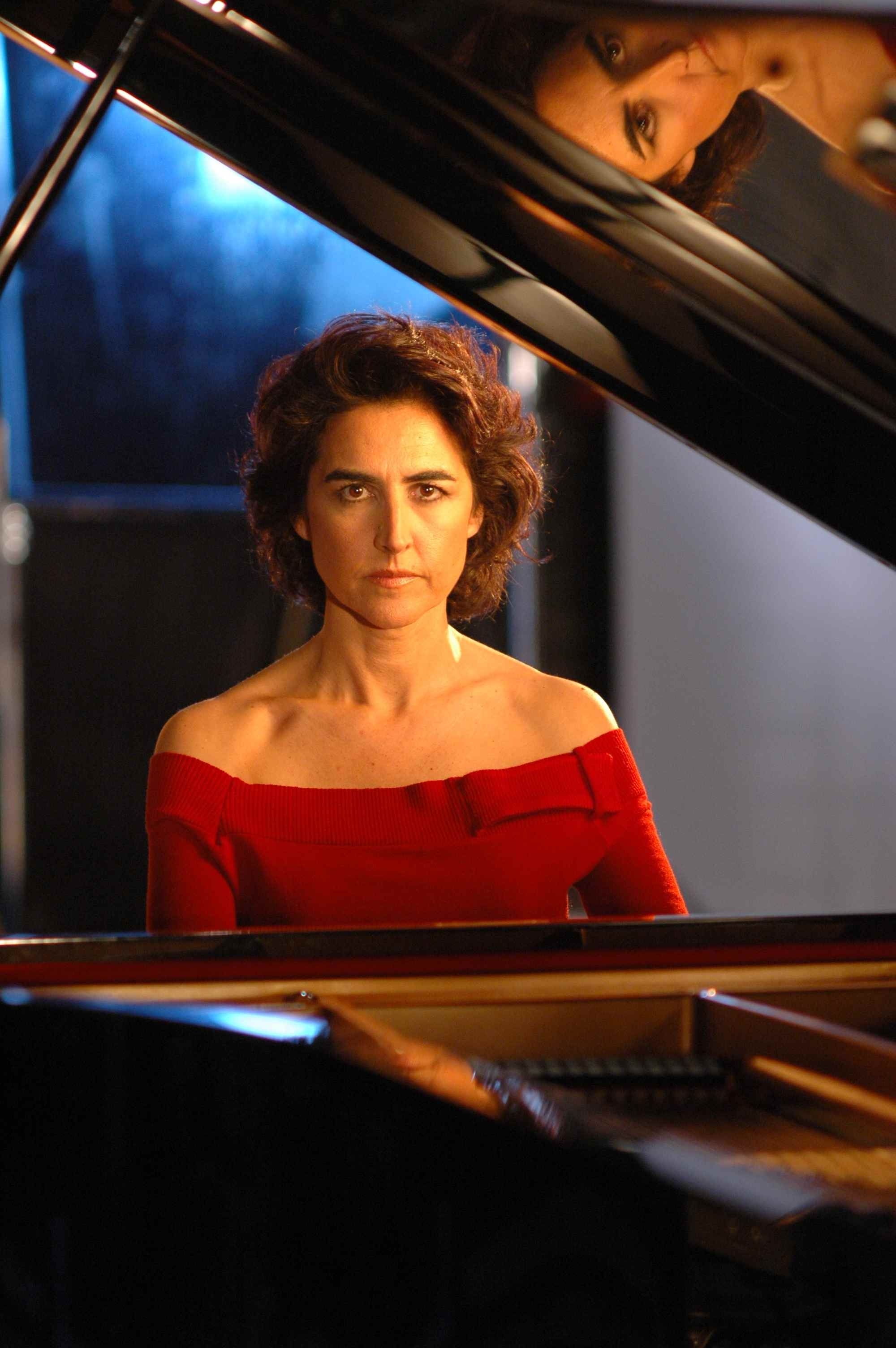 Rosa Torres-Pardo (piano) & Rocío Márquez (cantaora) - Suite Española