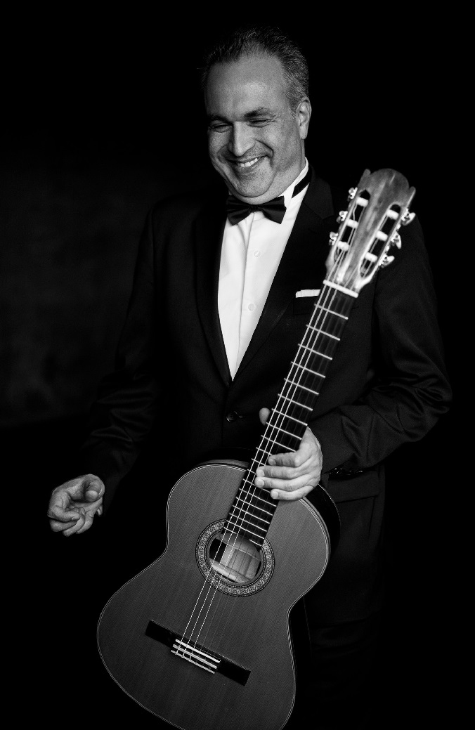 Guitarra clásica con Mauricio Díaz