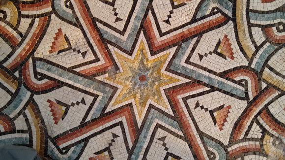 De Roma al Islam: dos décadas de investigación e intervención en el patrimonio arqueológico omeya de Jordania y Palestina