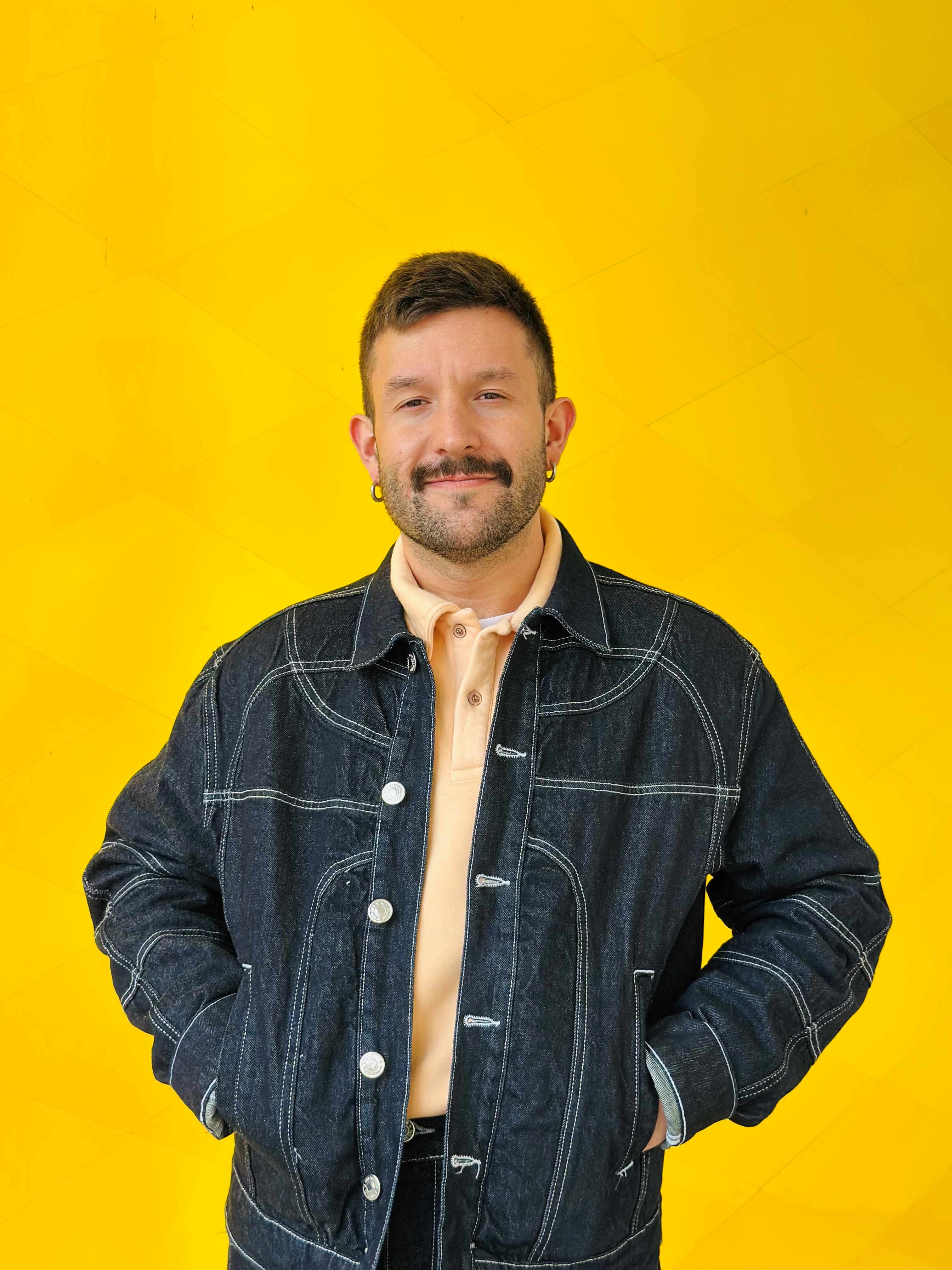 Entre borradores... Christo Casas