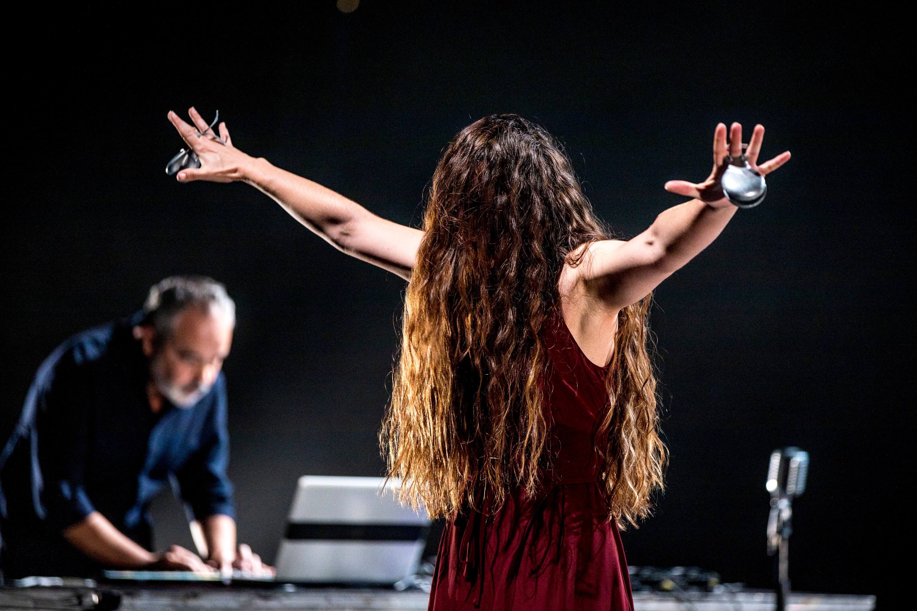 Artomático & Paula Comitre, diálogo entre flamenco y música electrónica