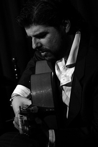 Guitarrísimo: Manuel Valencia