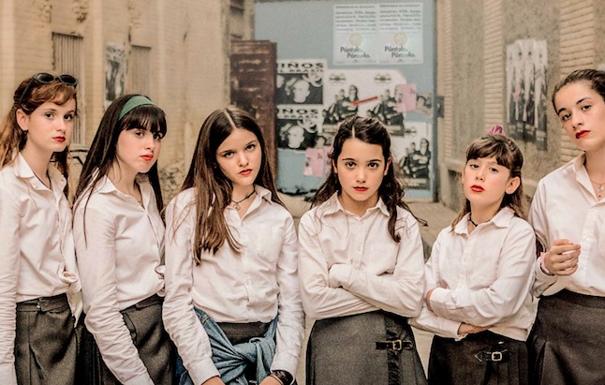 School Girls 