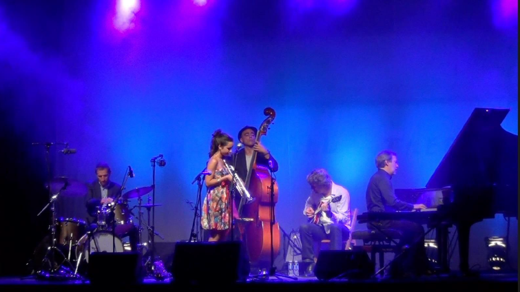 Andrea Motis en Concierto