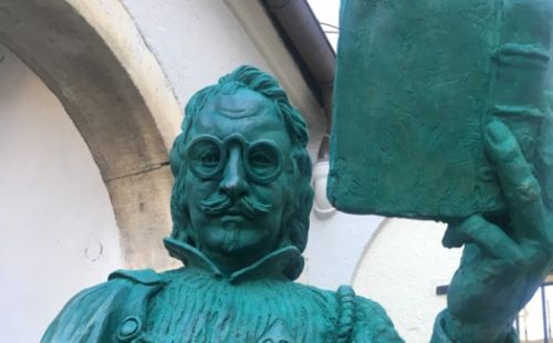 Dichtung - Musil - Brozeskulpturen